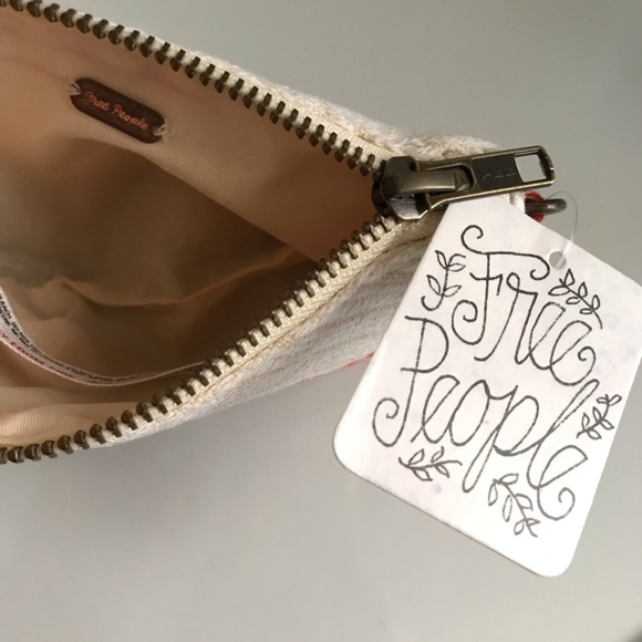 Free People Serape Canvas Zippered Coin Pouch NWT - Picture 6 of 6